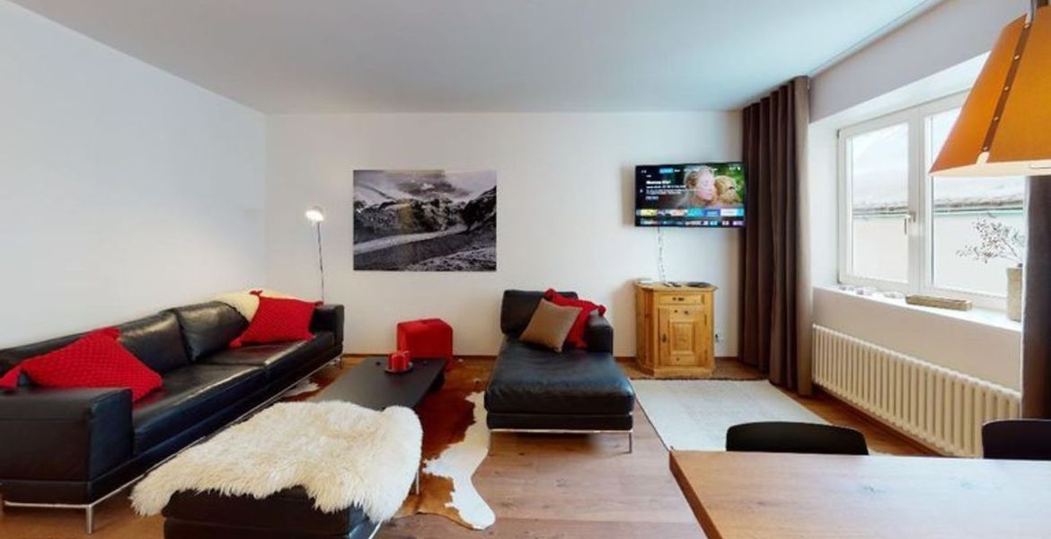 Holiday apartment in St. Moritz with 85 sqm and 2 bedrooms