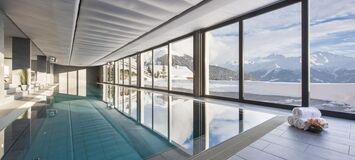 Chalet de luxe à Verbier avec piscine, spa et vue imprenable