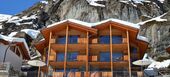 Chalet de luxe à Zermatt avec vue imprenable et jacuzzi