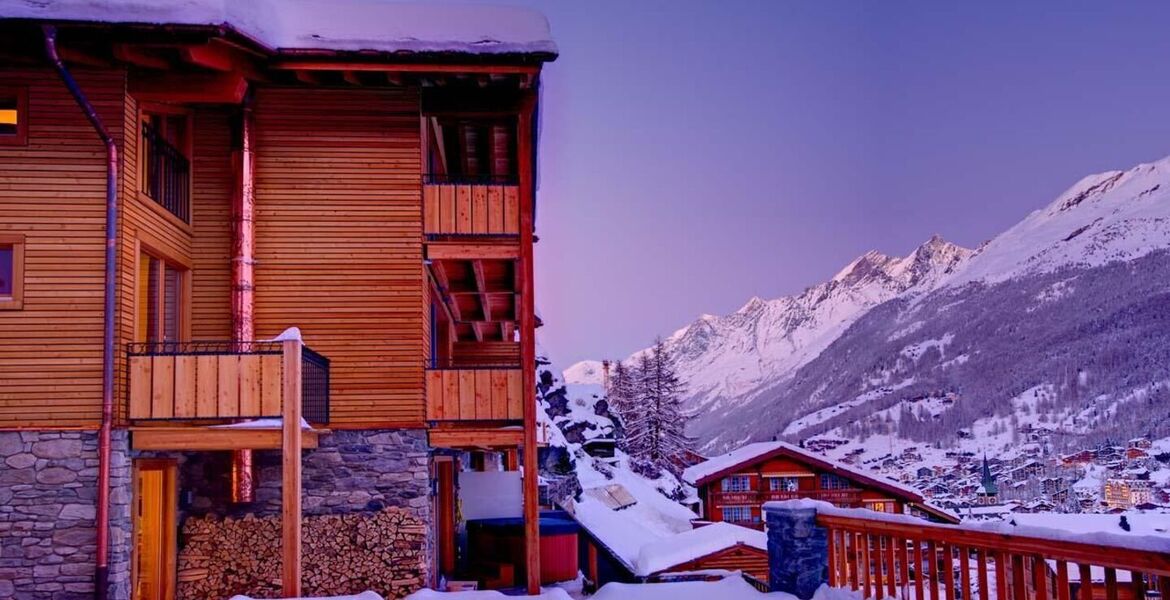 Chalet de luxe à Zermatt avec vue imprenable et jacuzzi